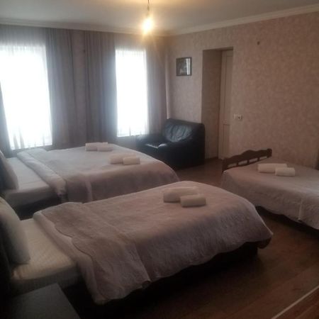Guesthouse Ori Beli In Mestia Exteriör bild