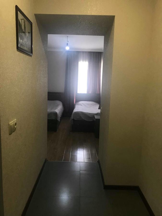 Guesthouse Ori Beli In Mestia Exteriör bild