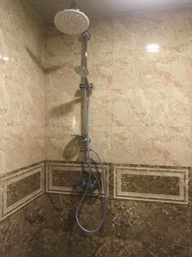 Guesthouse Ori Beli In Mestia Exteriör bild