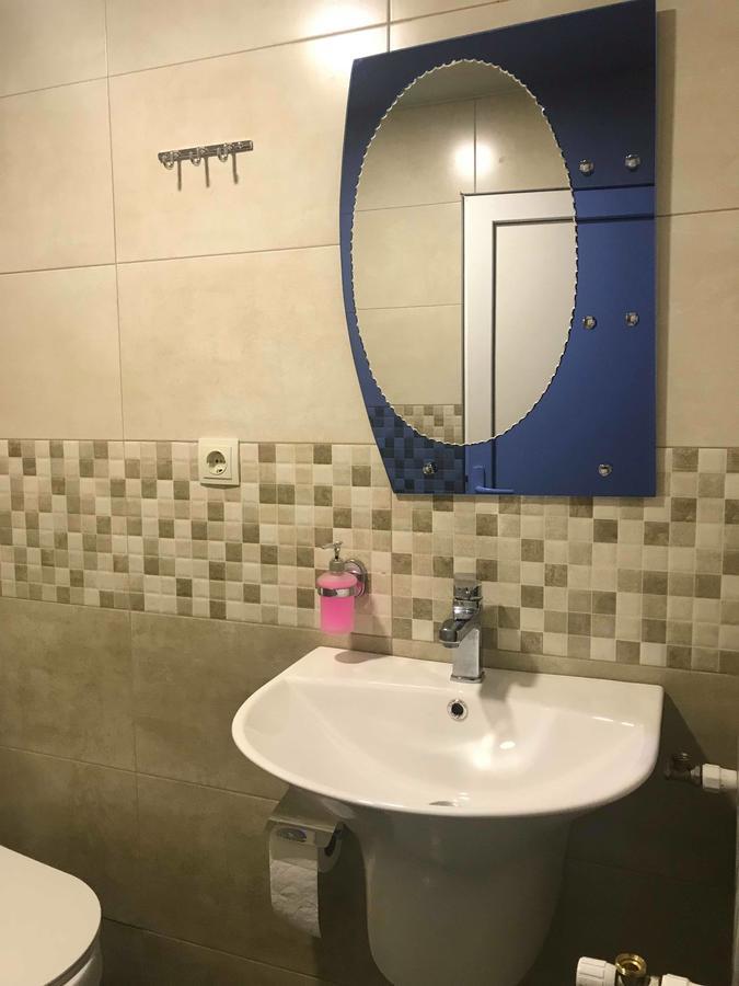 Guesthouse Ori Beli In Mestia Exteriör bild